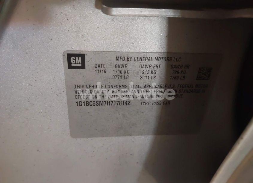 Photo 9 of 2017 Chevrolet Cruze LS AUTO (VIN 1G1BC5SM7H7178142)