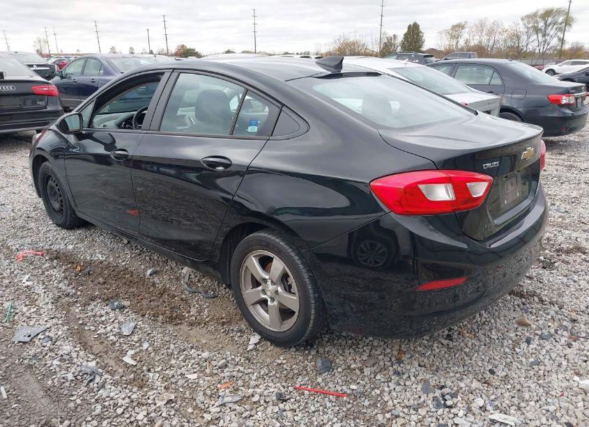 Photo 3 of 2017 Chevrolet Cruze LS AUTO (VIN 1G1BC5SM7H7212063)
