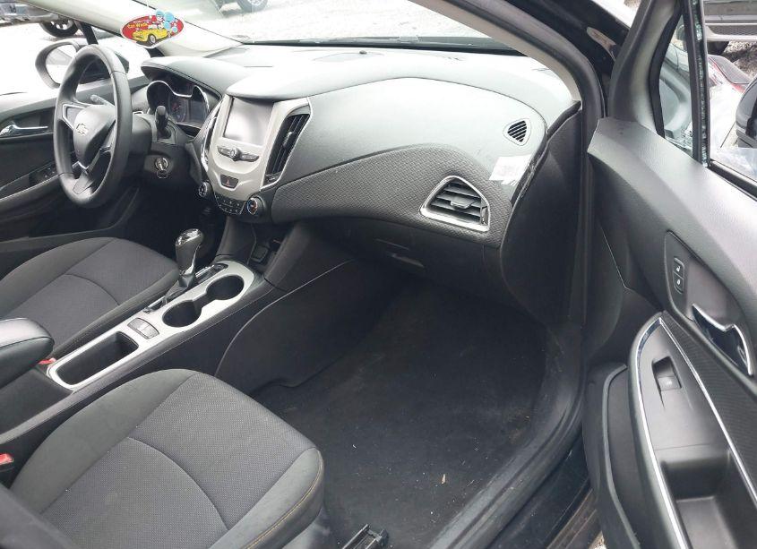 Photo 5 of 2017 Chevrolet Cruze LS AUTO (VIN 1G1BC5SM7H7212063)