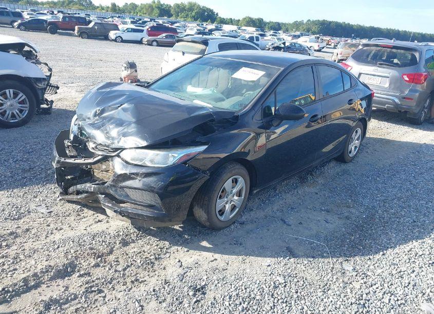 Photo 2 of 2017 Chevrolet Cruze LS AUTO (VIN 1G1BC5SM7H7229770)