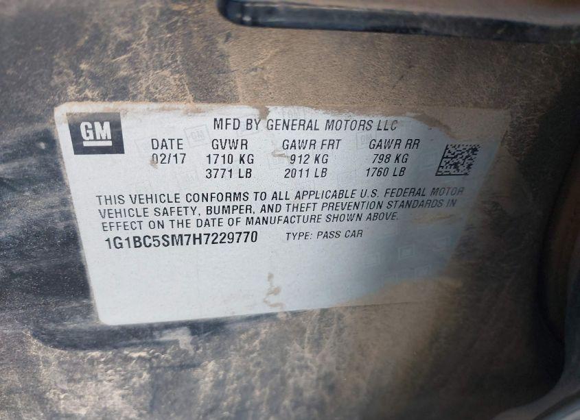 Photo 9 of 2017 Chevrolet Cruze LS AUTO (VIN 1G1BC5SM7H7229770)