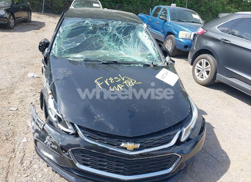 Photo 12 of 2017 Chevrolet Cruze LS (VIN 1G1BC5SM7H7239456)