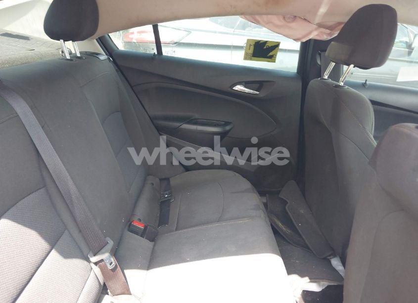 Photo 8 of 2017 Chevrolet Cruze LS (VIN 1G1BC5SM7H7239456)