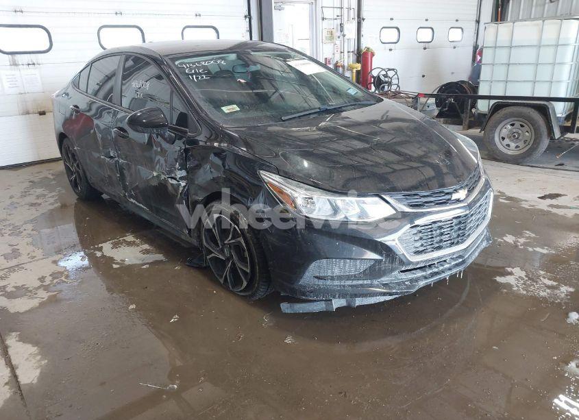 2017 Chevrolet Cruze LS AUTO (VIN 1G1BC5SM7H7244012) main photo