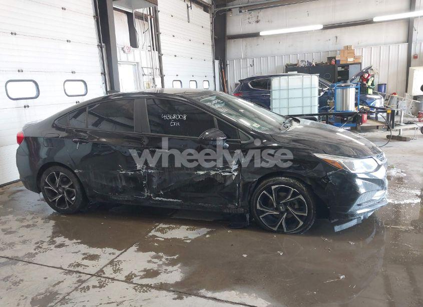 Photo 13 of 2017 Chevrolet Cruze LS AUTO (VIN 1G1BC5SM7H7244012)