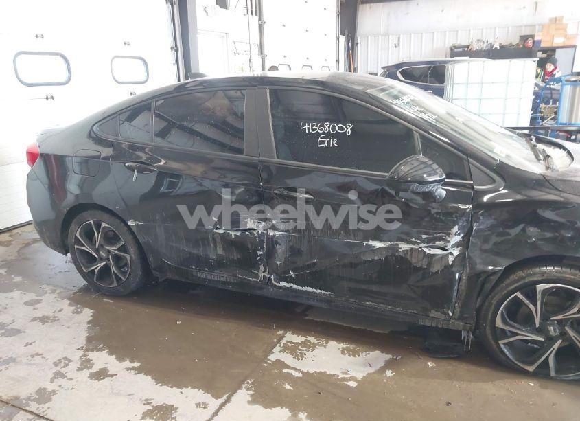 Photo 17 of 2017 Chevrolet Cruze LS AUTO (VIN 1G1BC5SM7H7244012)