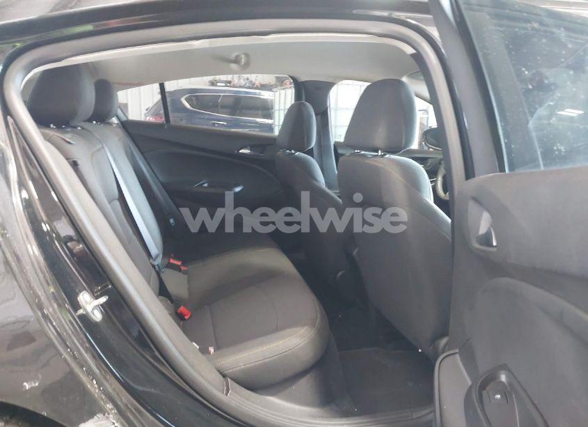 Photo 8 of 2017 Chevrolet Cruze LS AUTO (VIN 1G1BC5SM7H7244012)