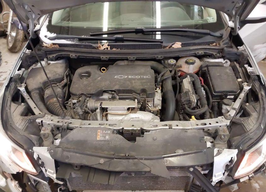 Photo 10 of 2017 Chevrolet Cruze LS AUTO (VIN 1G1BC5SM7H7254166)