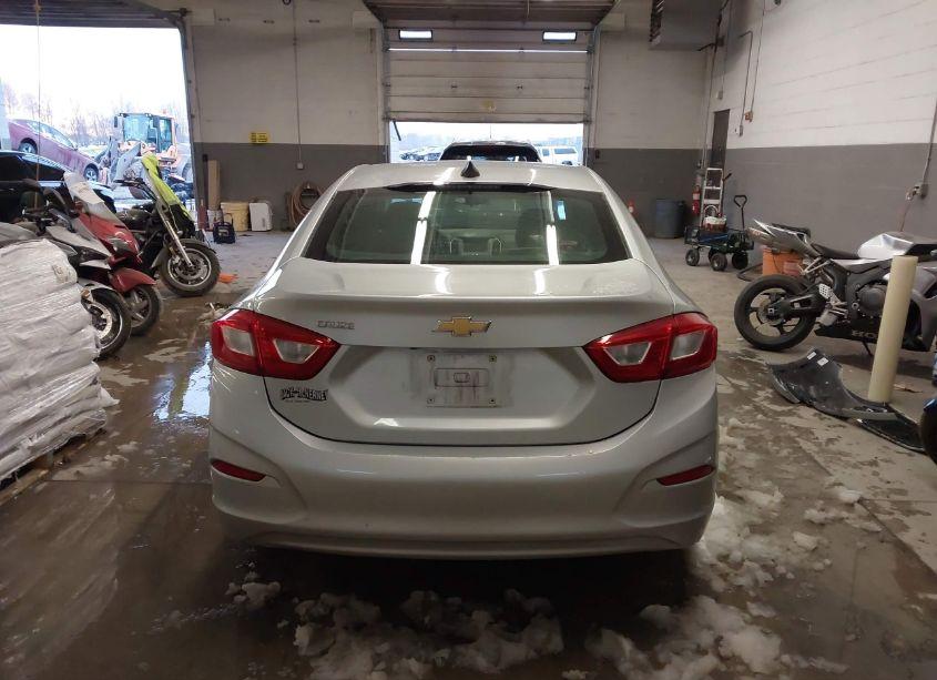 Photo 17 of 2017 Chevrolet Cruze LS AUTO (VIN 1G1BC5SM7H7254166)