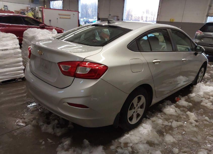 Photo 4 of 2017 Chevrolet Cruze LS AUTO (VIN 1G1BC5SM7H7254166)
