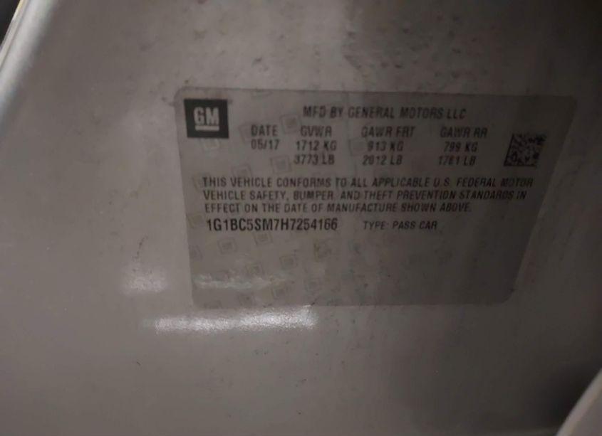 Photo 9 of 2017 Chevrolet Cruze LS AUTO (VIN 1G1BC5SM7H7254166)