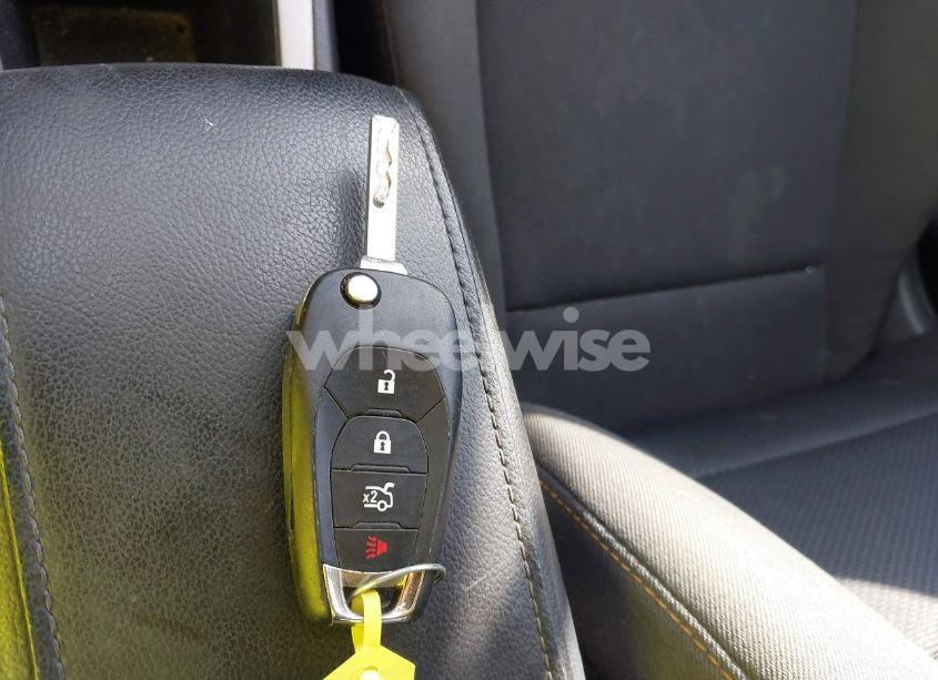 Photo 11 of 2017 Chevrolet Cruze LS AUTO (VIN 1G1BC5SM7H7279911)