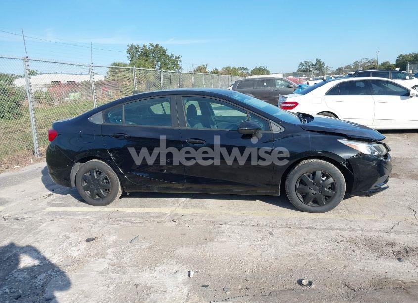 Photo 13 of 2017 Chevrolet Cruze LS AUTO (VIN 1G1BC5SM7H7279911)