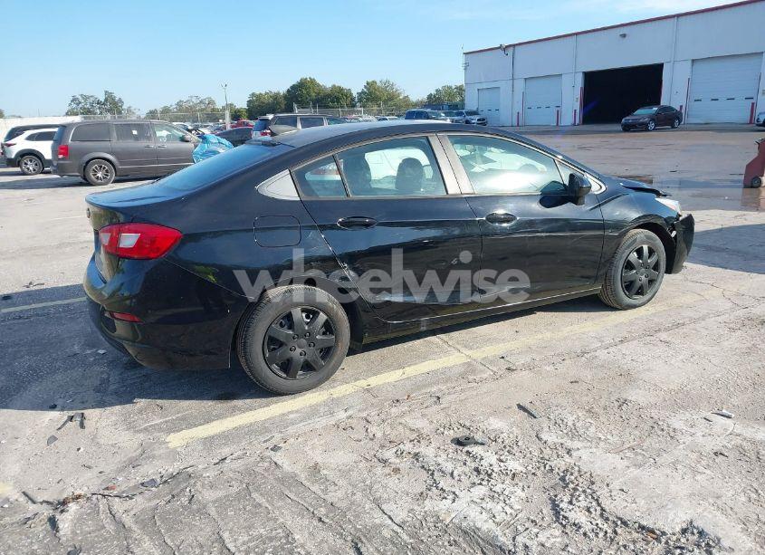 Photo 4 of 2017 Chevrolet Cruze LS AUTO (VIN 1G1BC5SM7H7279911)