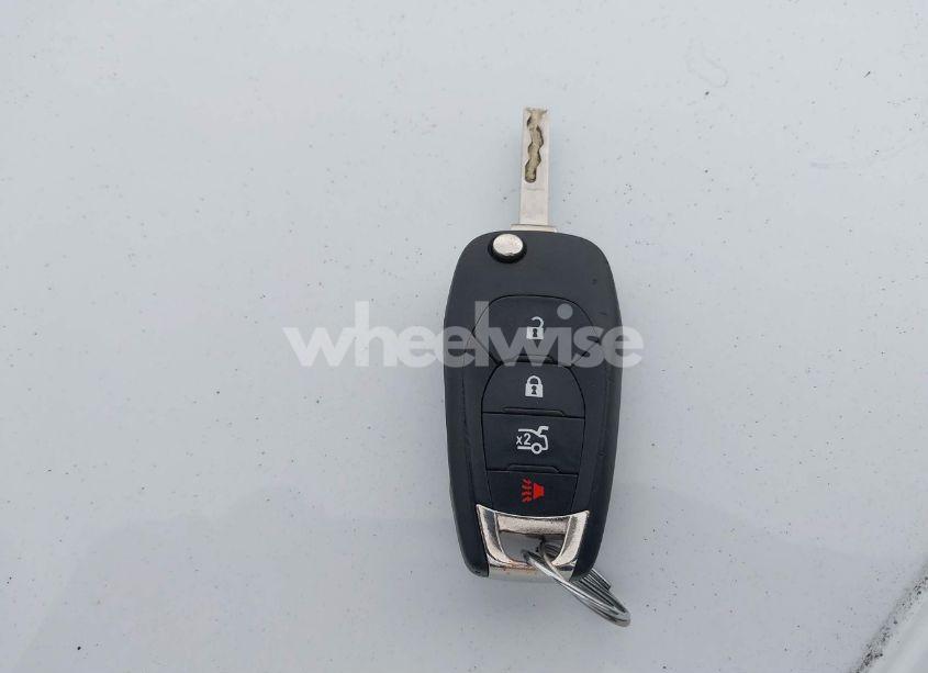 Photo 11 of 2018 Chevrolet Cruze LS AUTO (VIN 1G1BC5SM7J7142649)