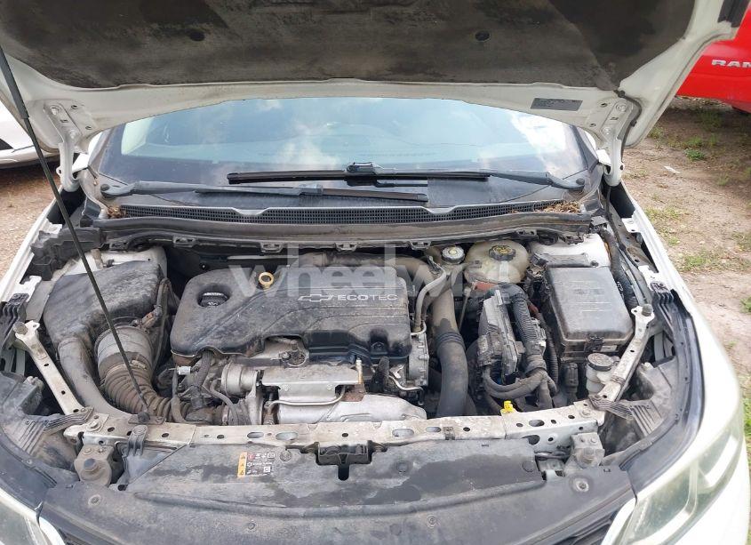 Photo 10 of 2018 Chevrolet Cruze LS AUTO (VIN 1G1BC5SM7J7147351)