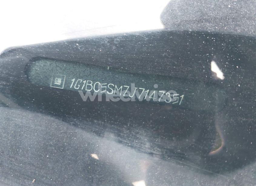 Photo 9 of 2018 Chevrolet Cruze LS AUTO (VIN 1G1BC5SM7J7147351)