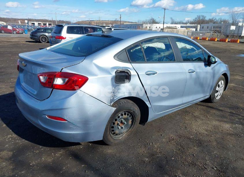 Photo 4 of 2018 Chevrolet Cruze LS AUTO (VIN 1G1BC5SM7J7160956)