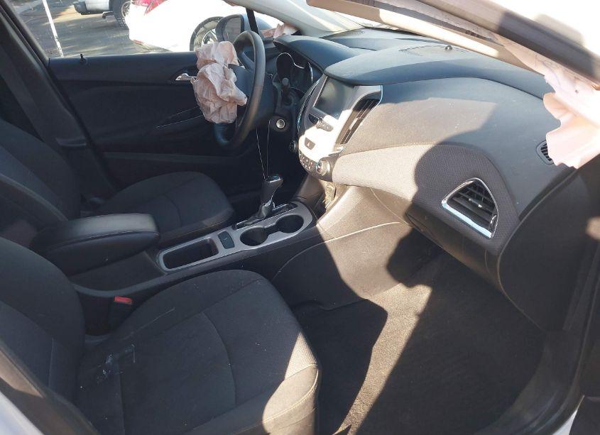 Photo 5 of 2018 Chevrolet Cruze LS AUTO (VIN 1G1BC5SM7J7179474)