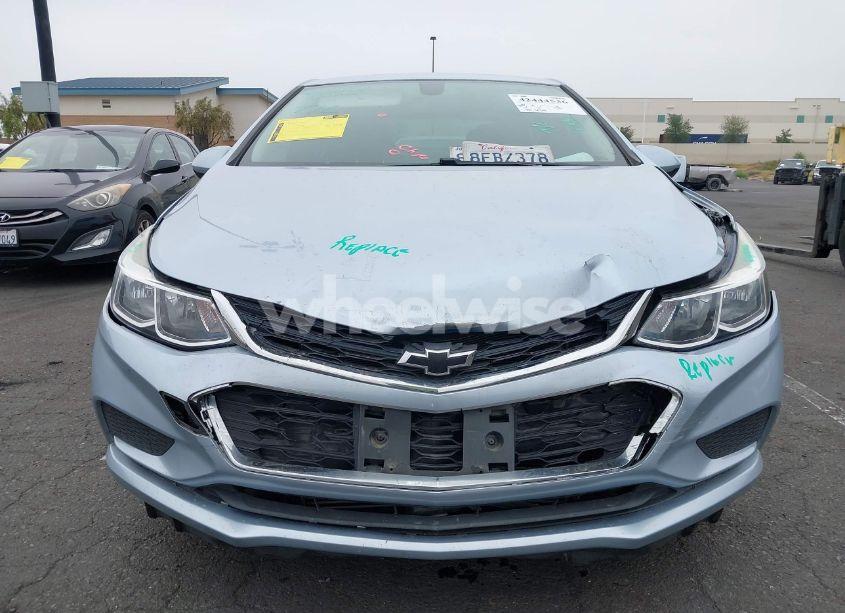 Photo 12 of 2018 Chevrolet Cruze LS AUTO (VIN 1G1BC5SM7J7189745)