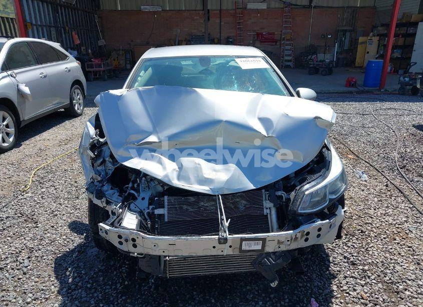 Photo 13 of 2018 Chevrolet Cruze LS AUTO (VIN 1G1BC5SM7J7199854)