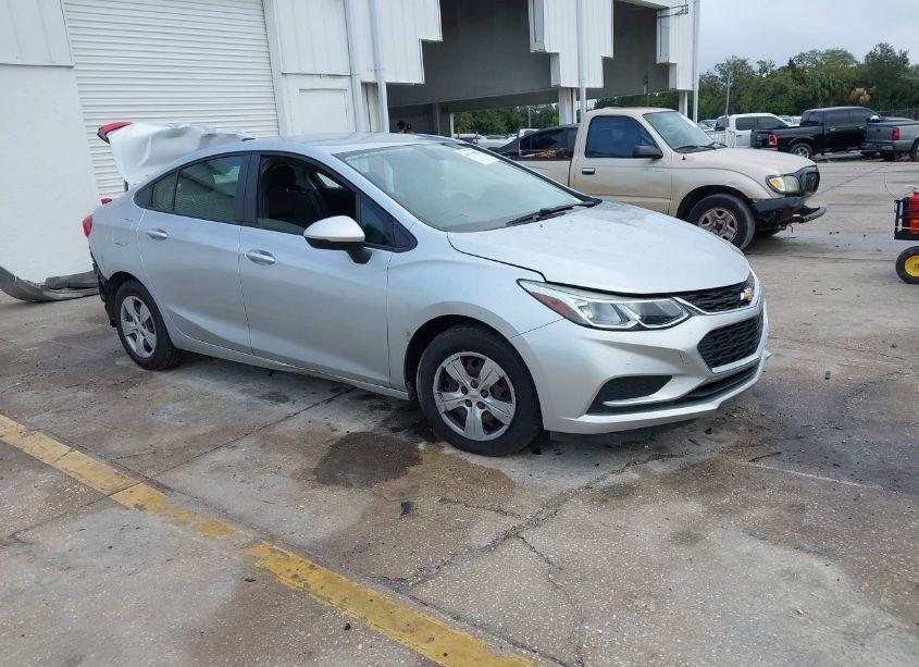 2018 Chevrolet Cruze LS AUTO (VIN 1G1BC5SM7J7202493) main photo