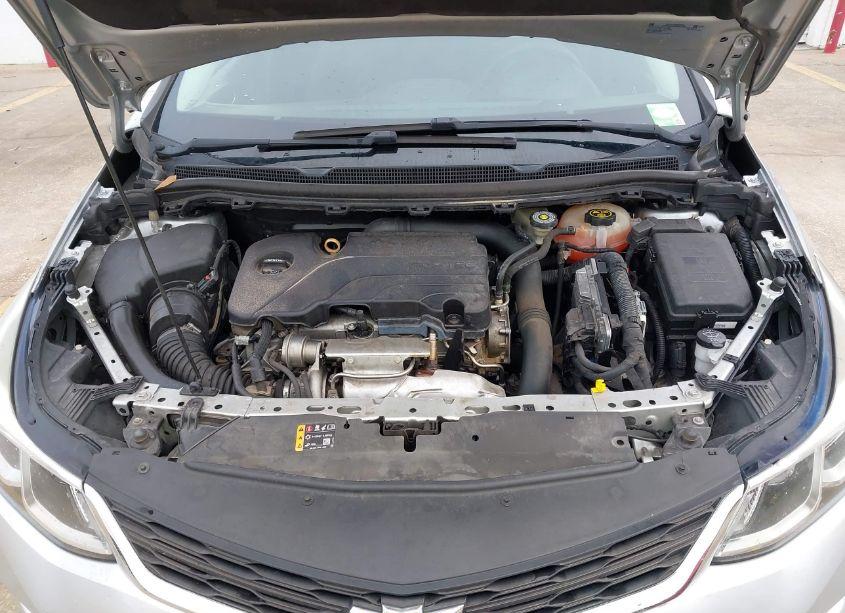 Photo 10 of 2018 Chevrolet Cruze LS AUTO (VIN 1G1BC5SM7J7202493)