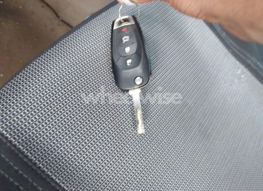 Photo 11 of 2018 Chevrolet Cruze LS AUTO (VIN 1G1BC5SM7J7220735)