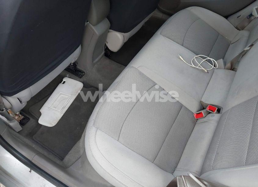 Photo 14 of 2018 Chevrolet Cruze LS AUTO (VIN 1G1BC5SM7J7220735)