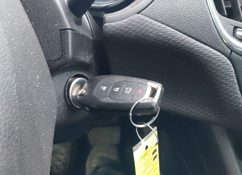 Photo 11 of 2018 Chevrolet Cruze LS AUTO (VIN 1G1BC5SM7J7227183)