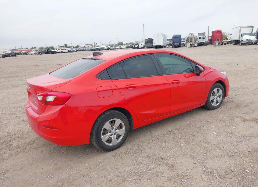 Photo 4 of 2018 Chevrolet Cruze LS AUTO (VIN 1G1BC5SM7J7227183)