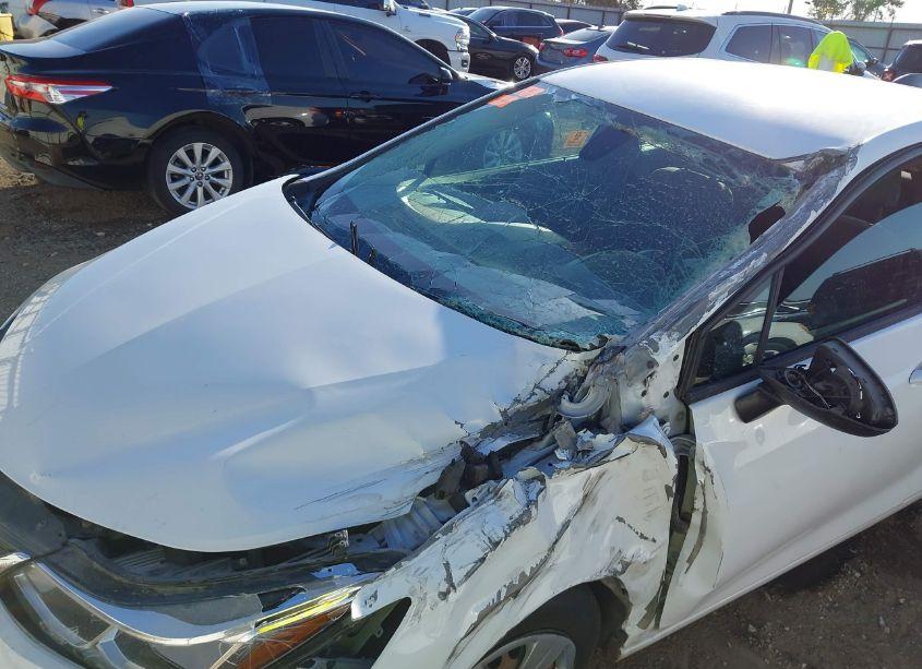 Photo 6 of 2016 Chevrolet Cruze LS AUTO (VIN 1G1BC5SM8G7241098)