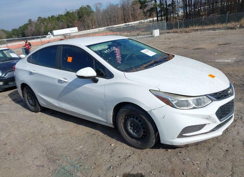 2016 Chevrolet Cruze LS AUTO (VIN 1G1BC5SM8G7252957) main photo