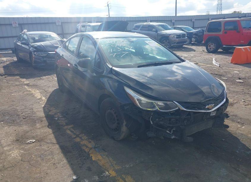 2016 Chevrolet Cruze LS AUTO (VIN 1G1BC5SM8G7282024) main photo