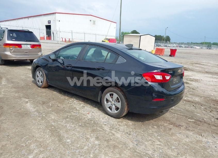 Photo 3 of 2016 Chevrolet Cruze LS AUTO (VIN 1G1BC5SM8G7325650)