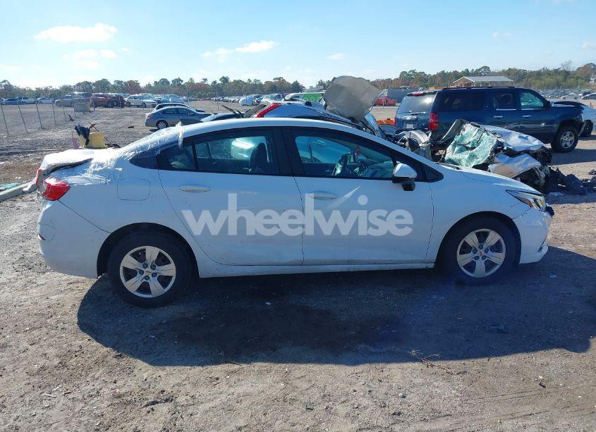 Photo 13 of 2016 Chevrolet Cruze LS AUTO (VIN 1G1BC5SM8G7328564)