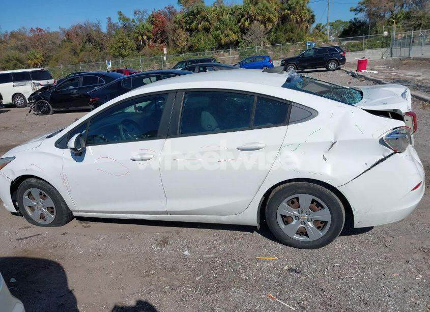 Photo 14 of 2016 Chevrolet Cruze LS AUTO (VIN 1G1BC5SM8G7328564)