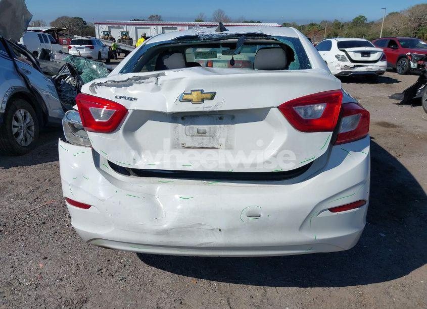Photo 16 of 2016 Chevrolet Cruze LS AUTO (VIN 1G1BC5SM8G7328564)