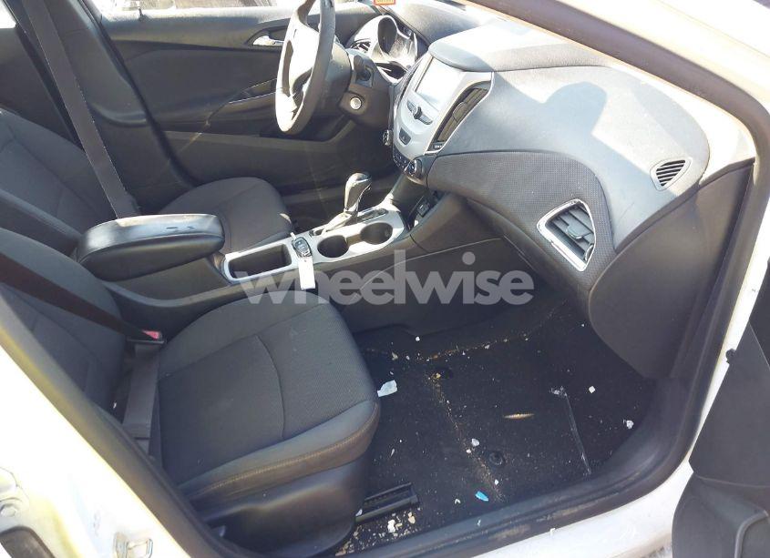 Photo 5 of 2016 Chevrolet Cruze LS AUTO (VIN 1G1BC5SM8G7328564)