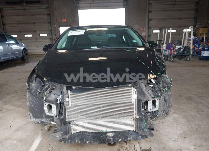 Photo 12 of 2017 Chevrolet Cruze LS AUTO (VIN 1G1BC5SM8H7114207)