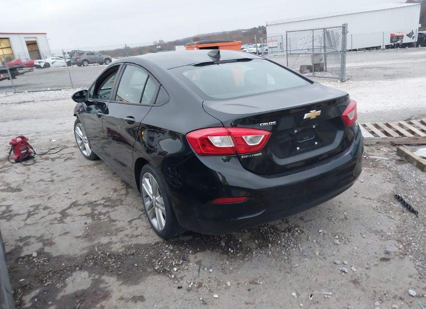 Photo 3 of 2017 Chevrolet Cruze LS AUTO (VIN 1G1BC5SM8H7123635)