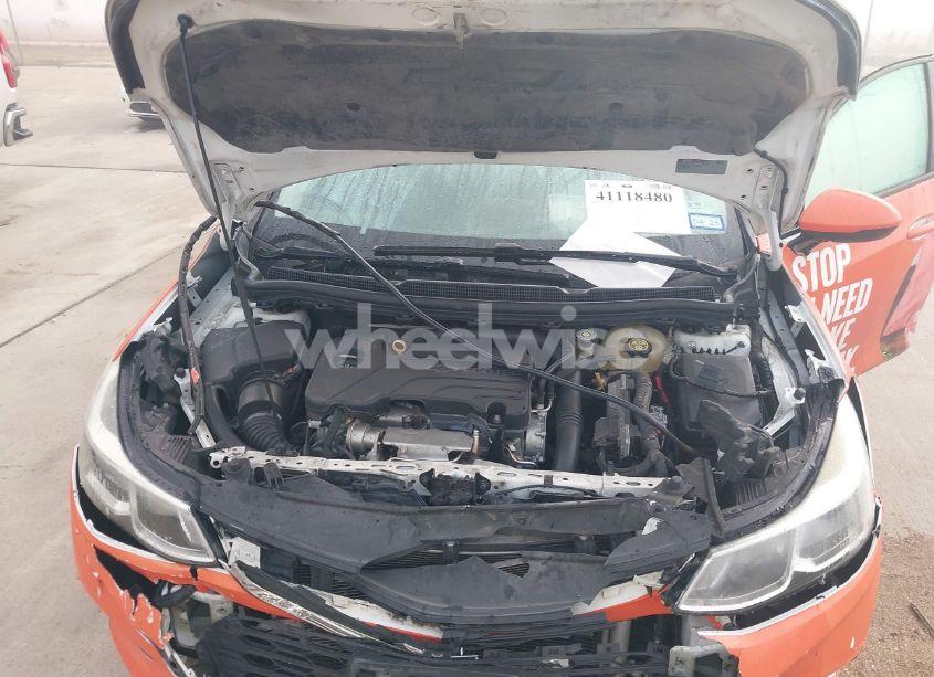 Photo 10 of 2017 Chevrolet Cruze LS AUTO (VIN 1G1BC5SM8H7189781)