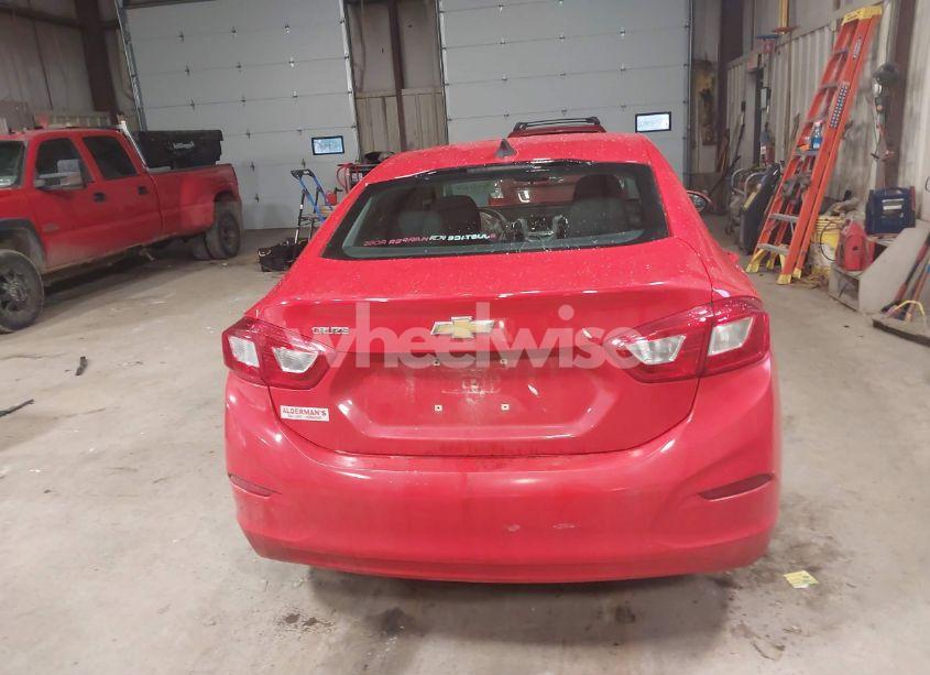 Photo 16 of 2017 Chevrolet Cruze LS AUTO (VIN 1G1BC5SM8H7211603)