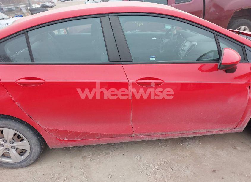 Photo 13 of 2017 Chevrolet Cruze LS AUTO (VIN 1G1BC5SM8H7212640)