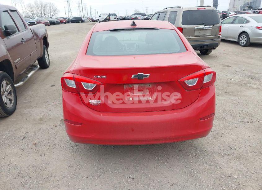 Photo 16 of 2017 Chevrolet Cruze LS AUTO (VIN 1G1BC5SM8H7212640)