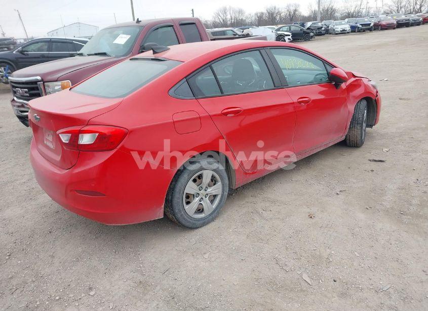 Photo 4 of 2017 Chevrolet Cruze LS AUTO (VIN 1G1BC5SM8H7212640)