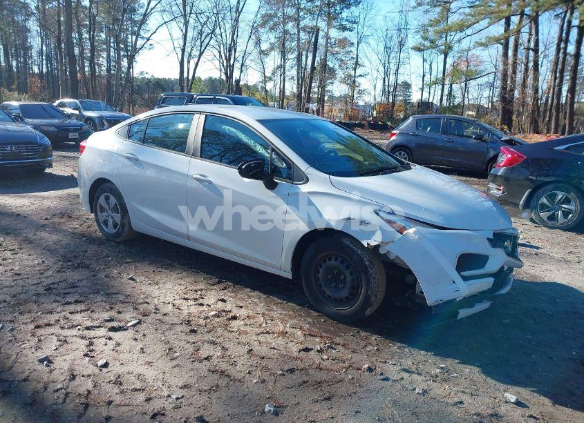2017 Chevrolet Cruze LS AUTO (VIN 1G1BC5SM8H7224965) main photo