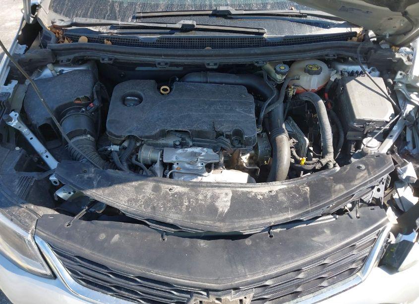 Photo 10 of 2017 Chevrolet Cruze LS AUTO (VIN 1G1BC5SM8H7258226)