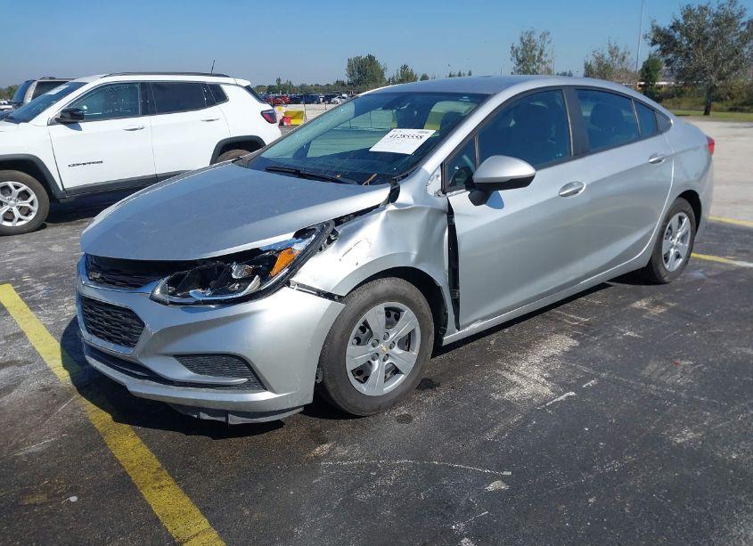 Photo 2 of 2017 Chevrolet Cruze LS AUTO (VIN 1G1BC5SM8H7258226)