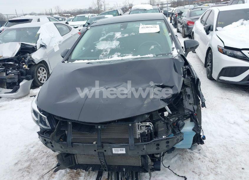Photo 13 of 2018 Chevrolet Cruze LS AUTO (VIN 1G1BC5SM8J7133183)